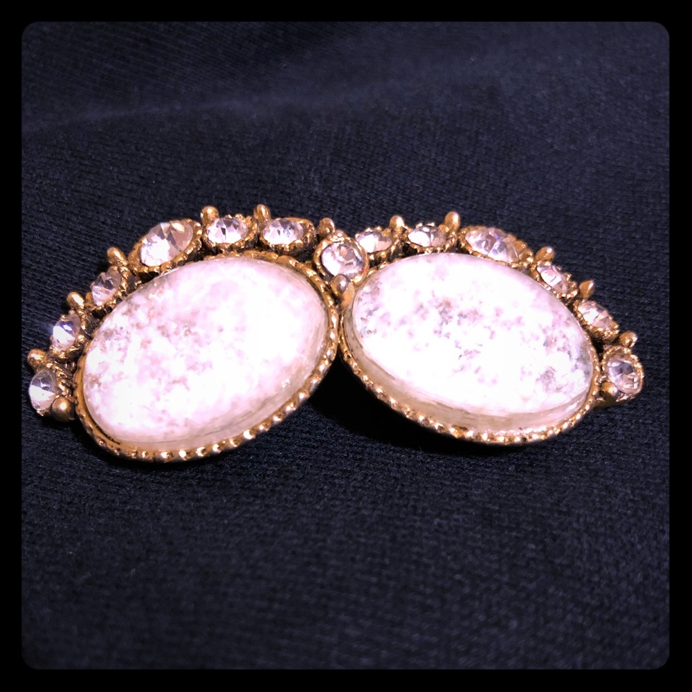 Vintage 1960s Clip on Earrings